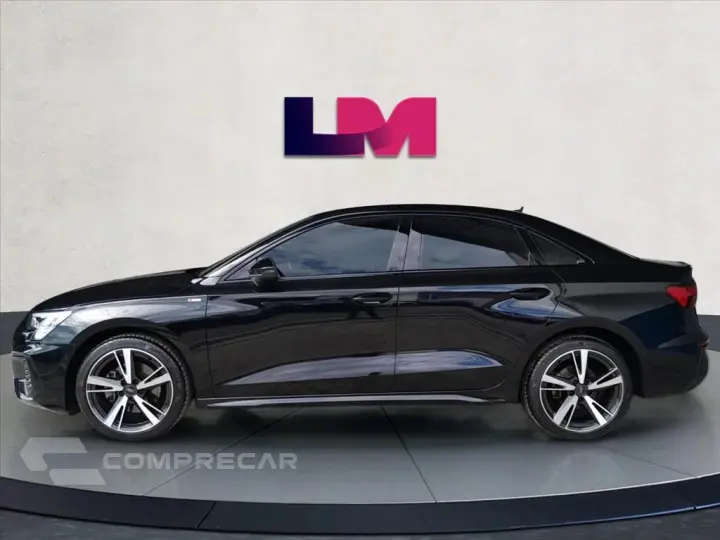 A3 2.0 40 TFSI MHEV SEDAN PERFORMANCE BLACK S-TRO