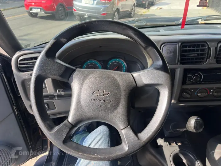 S10 2.4 MPFI Executive 4X2 CD 8V