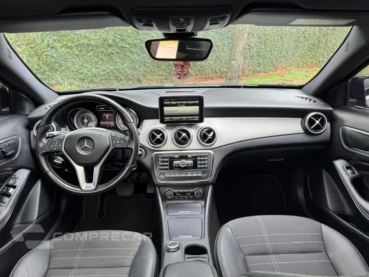 GLA 250 2.0 16V Turbo Sport