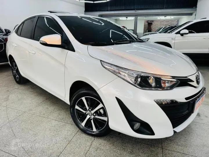 YARIS XLS CONNECT SED. 1.5 FLEX 16V AUT.