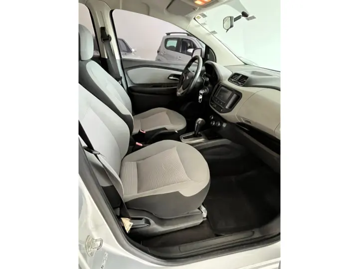 SPIN 1.8 LTZ 8V FLEX 4P AUTOMÁTICO