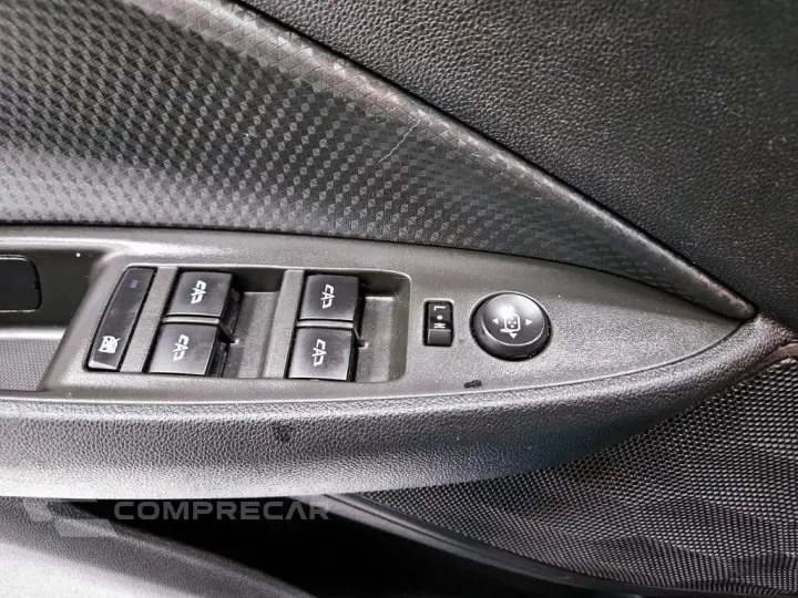 ONIX HATCH LT 1.0 12V TB Flex 5p Mec.