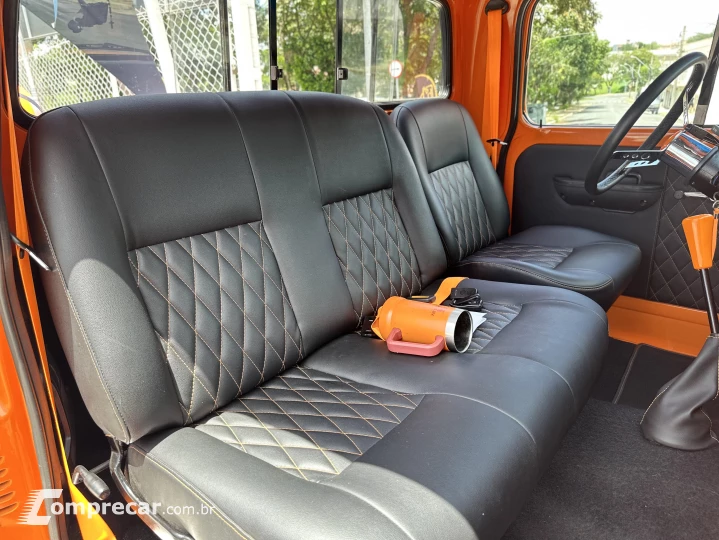 F-1000 2.5 XL 4X2 CS 8V Turbo