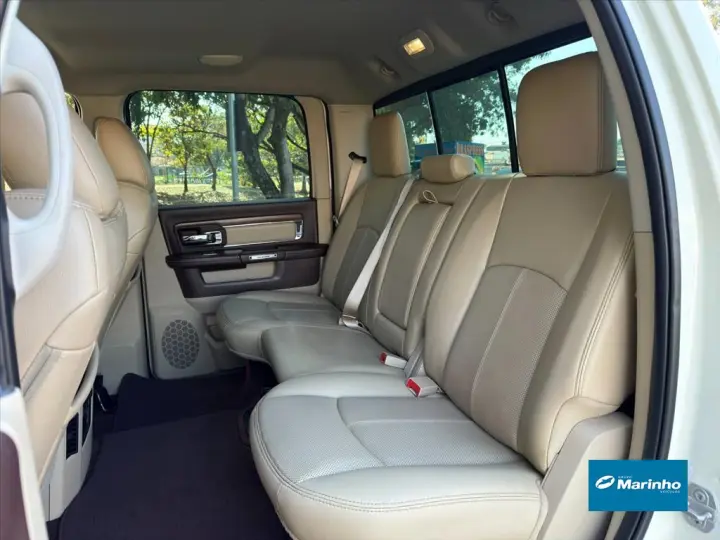 2500 6.7 LARAMIE 4X4 CD I6 TURBO DIESEL 4P AUTOMÁ