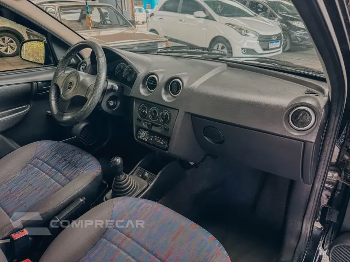 CELTA 1.0 MPFI Spirit 8V