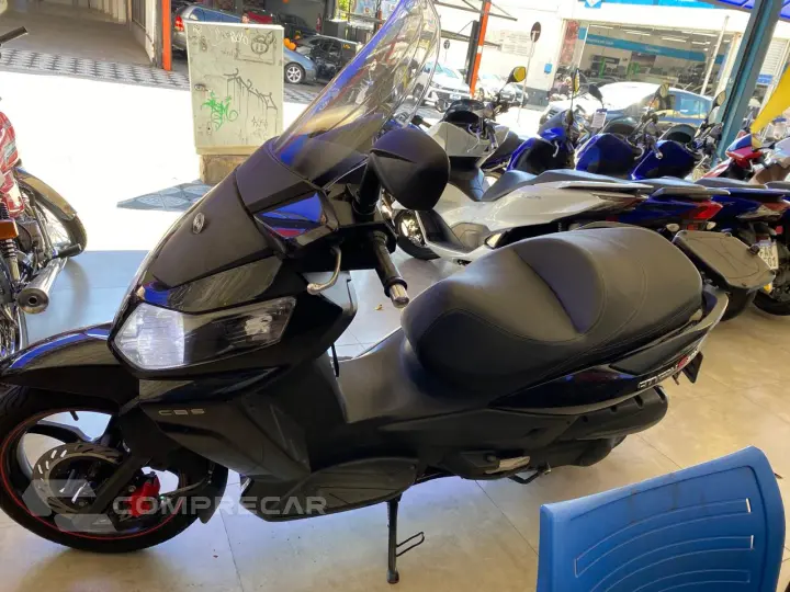 CITYCOM 300i