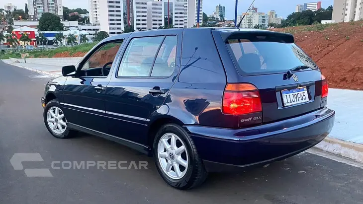 GOLF 2.0 MI GLX 8V