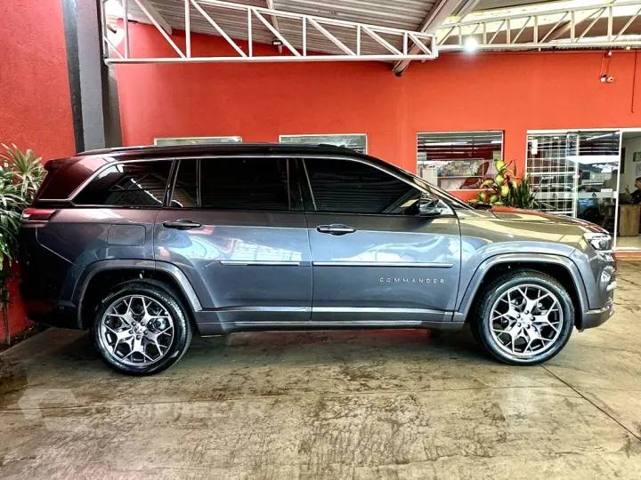 COMMANDER 1.3 T270 TURBO FLEX OVERLAND AT6