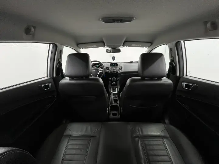 FIESTA 1.6 Titanium Hatch 16V