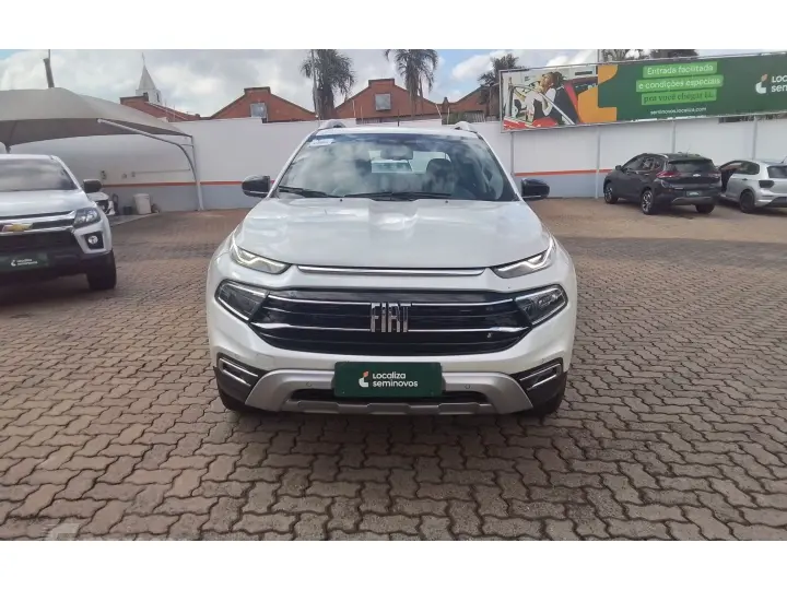 TORO 2.0 16V TURBO DIESEL VOLCANO 4WD AT9