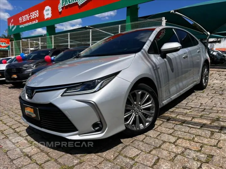 COROLLA 1.8 VVT-I Hybrid Altis