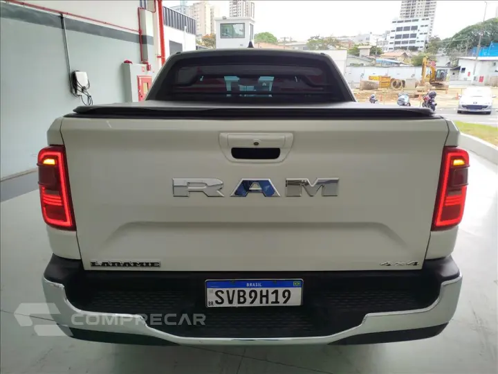 RAMPAGE 2.0 Turbo Laramie 4X4