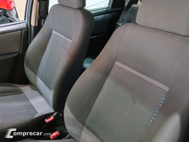CELTA 1.0 MPFI LT 8V