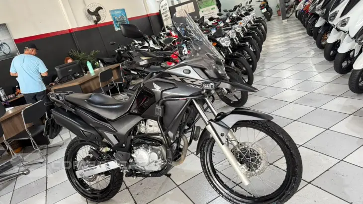 XRE 300 ABS