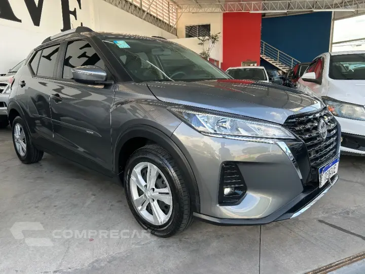 KICKS Active 1.6 16V Flex Aut.