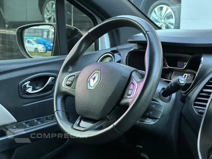 CAPTUR Life 1.6 16V Flex 5p Aut.