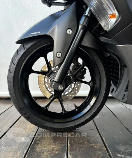 YAMAHA NMAX CONNECTED 160 ABS