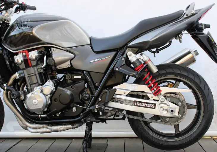 HONDA CB 1300 F SUPER FOUR