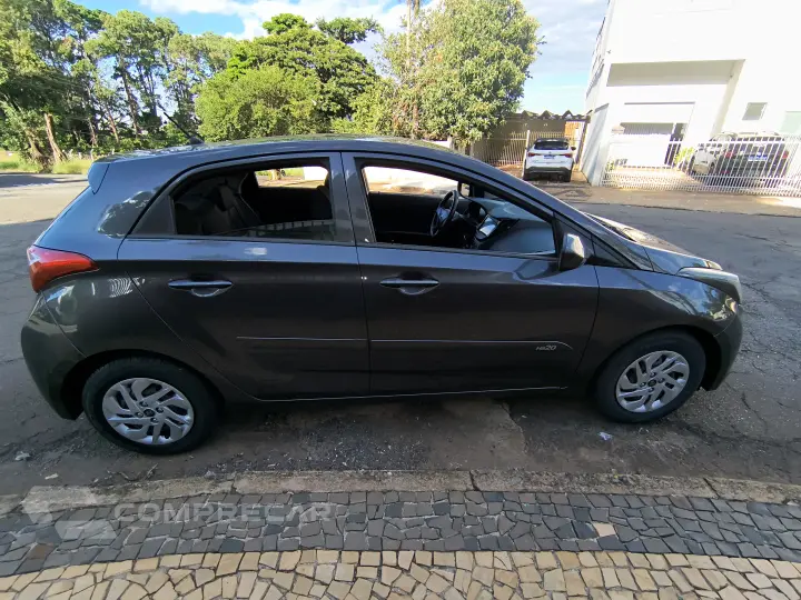 HB20 1.0 Comfort Plus 12V