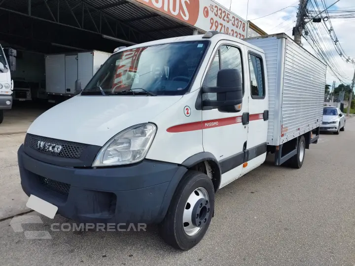 Daily 70c16 Massimo 7 Lugares + Baú