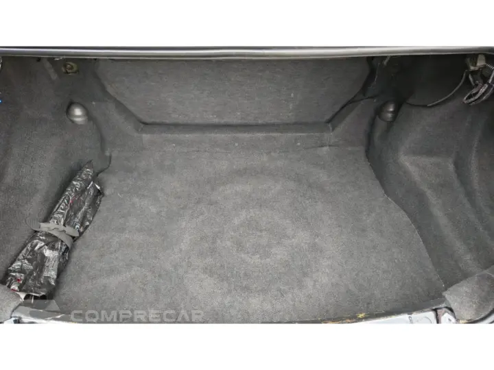 CLASSIC 1.0 MPFI LS 8V FLEX 4P MANUAL