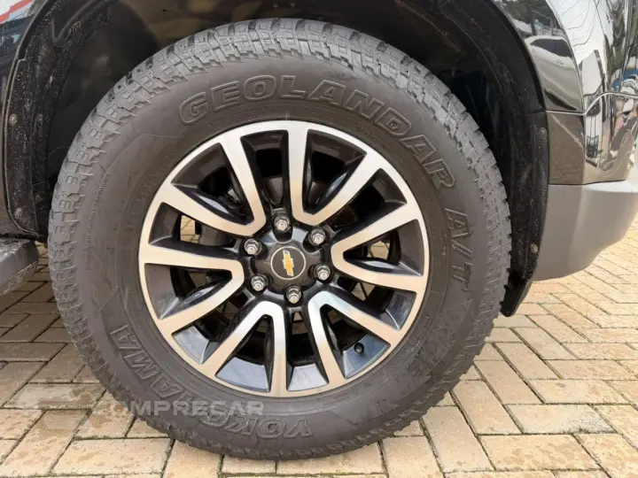 S10 2.8 16V LTZ CABINE DUPLA 4X4 TURBO DIESEL AUTOMÁTICO