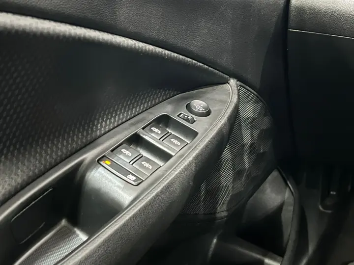 Onix Plus 1.0 LT Turbo (Flex)