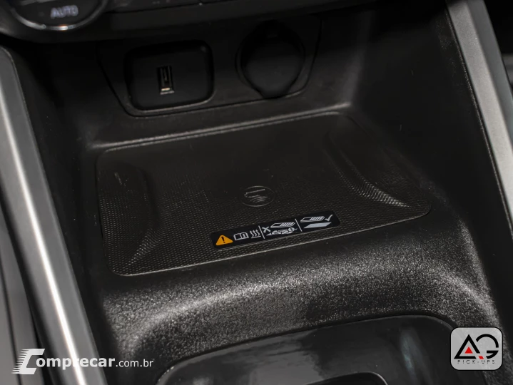 ONIX 1.0 Turbo Plus Premier