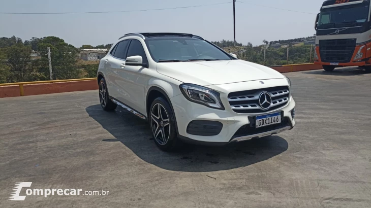 GLA 250 2.0 16V Turbo Sport