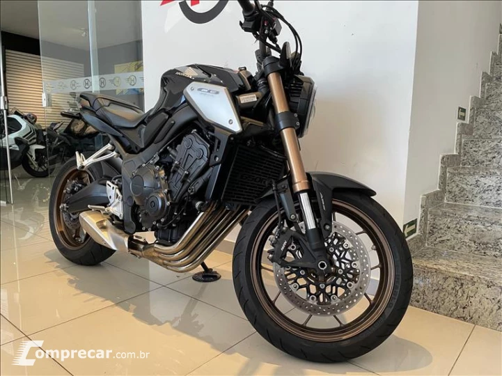 CB 650 R ABS
