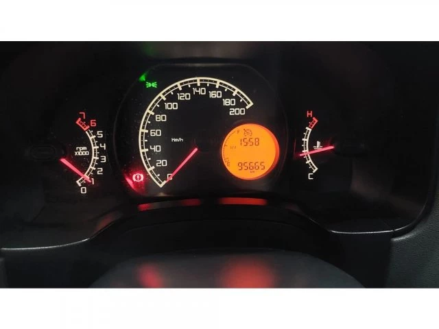 STRADA - 1.4 MPI HARD WORKING CD 8V 3P MANUAL