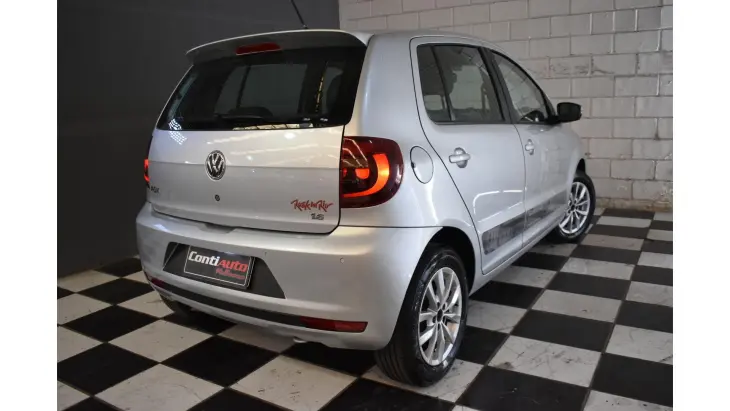 FOX - 1.6 MI ROCK IN RIO 8V 4P MANUAL