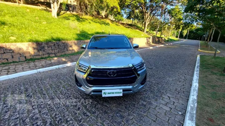 HILUX 2.8 D-4D TURBO DIESEL CD SRX 4X4 AUTOMÁTICO