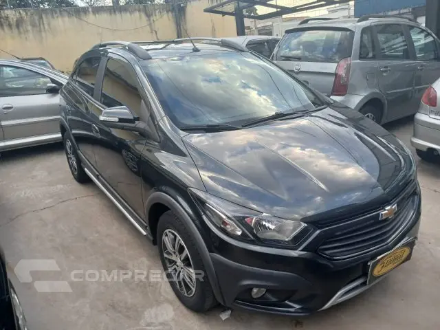 ONIX - 1.4 MPFI ACTIV 8V 4P AUTOMÁTICO