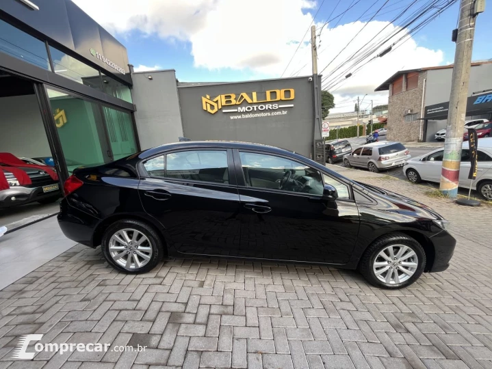 Civic Sedan LXS 1.8/1.8 Flex 16V Aut. 4p