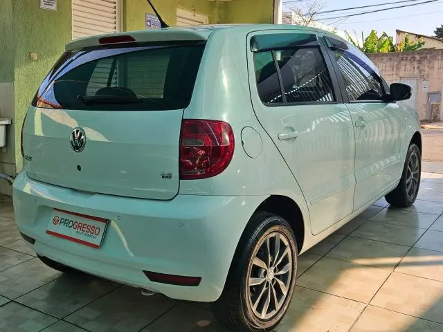 FOX - 1.6 MI 8V 4P MANUAL