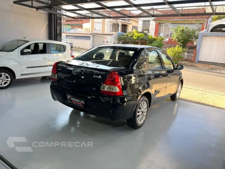 ETIOS XLS Sedan 1.5 Flex 16V 4p Mec.