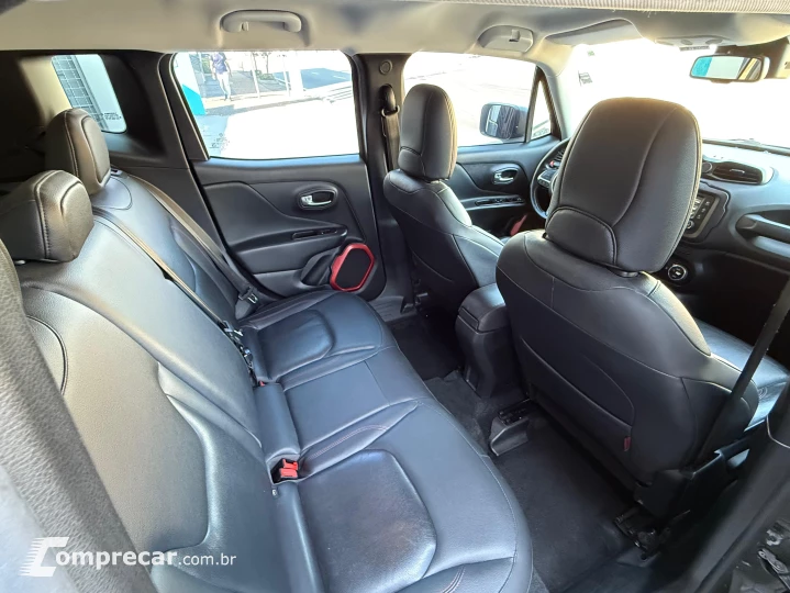 RENEGADE 2.0 16V Turbo Trailhawk 4X4