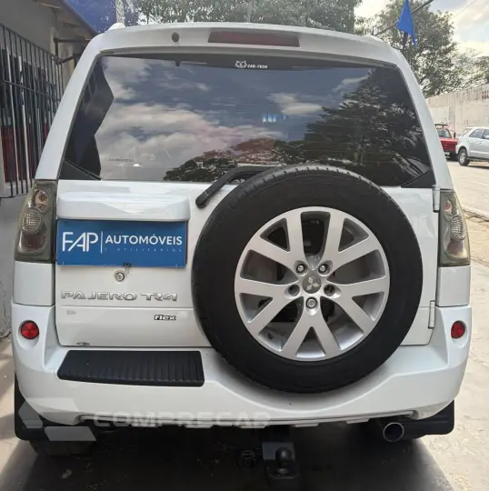 Pajero TR4 2.0 16V 4P FLEX AUTOMÁTICO