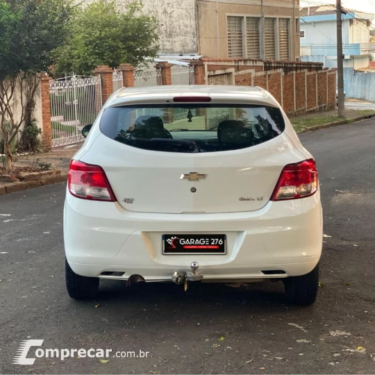 ONIX HATCH LT 1.0 8V FlexPower 5p Mec.