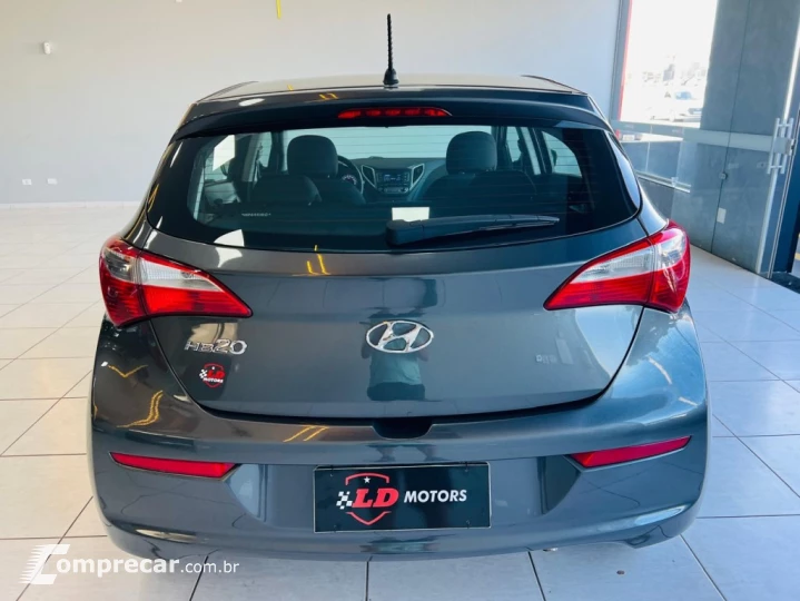 HB20S 1.0 COMFORT PLUS 12V FLEX 4P MANUAL