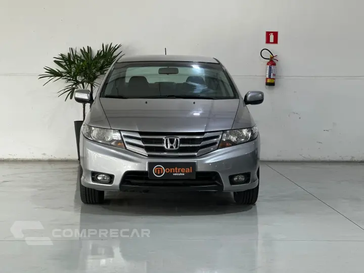 CITY 1.5 LX Sedan 16V