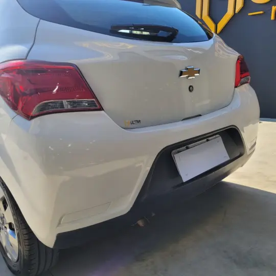 ONIX HATCH LT 1.0 8V FlexPower 5p Mec.