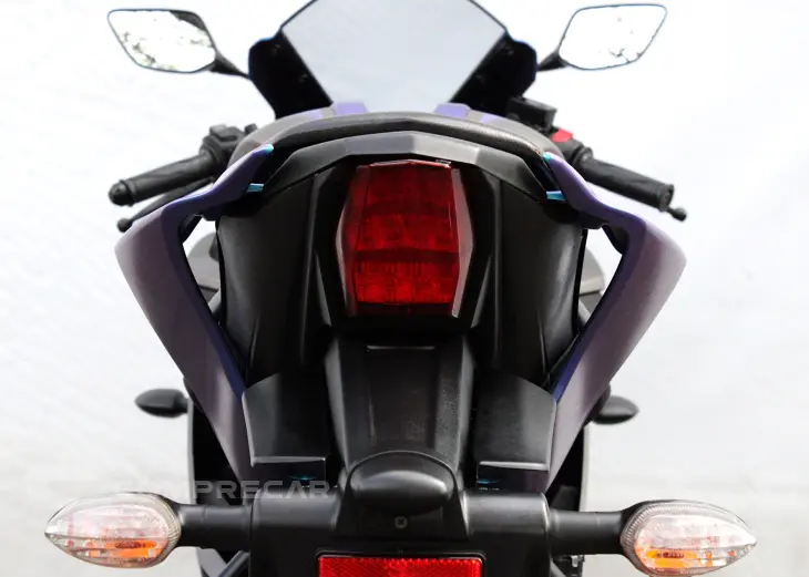 YAMAHA YZF R15