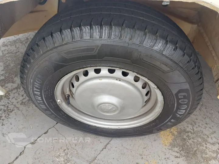 Kombi 1.4 FLEX STD 9 LUGARES
