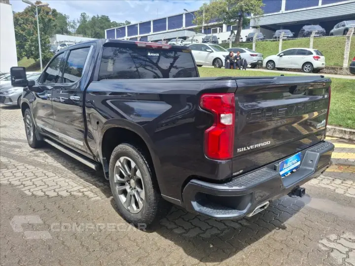 SILVERADO 5.3 V8 GASOLINA 1500 HIGH COUNTRY 4X4 A