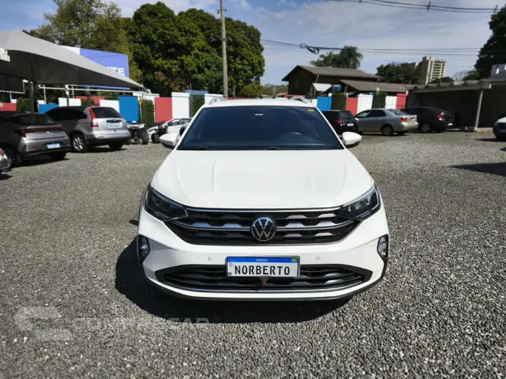Nivus 1.0 4P FLEX 200 TSI HIGHLINE TURBO AUTOMÁTICO