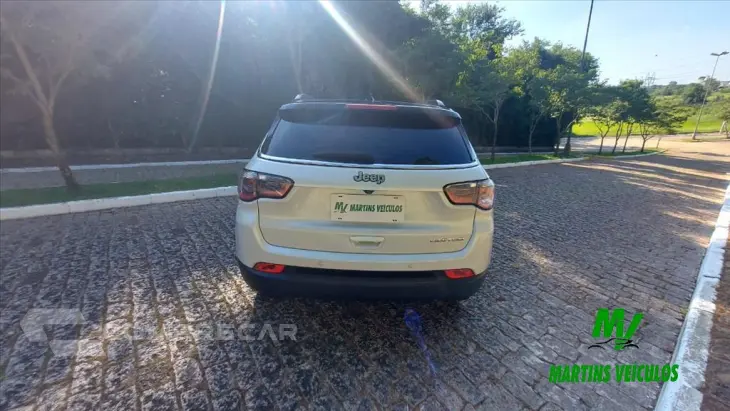 COMPASS 2.0 16V FLEX LIMITED AUTOMÁTICO