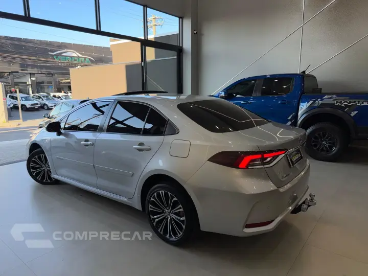 Corolla Altis