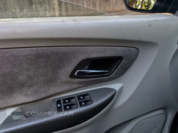 SPIN 1.8 LTZ 8V FLEX 4P AUTOMÁTICO